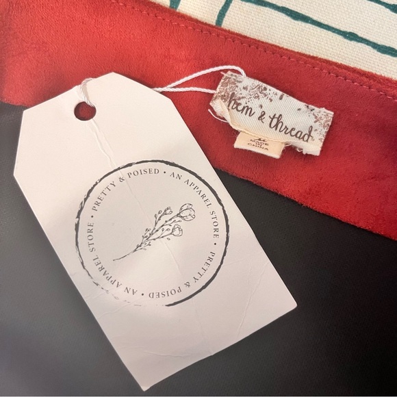 Hem & Thread mini-skirt in burnt red soft microfiber suede-Medium-NWT - Picture 5 of 10